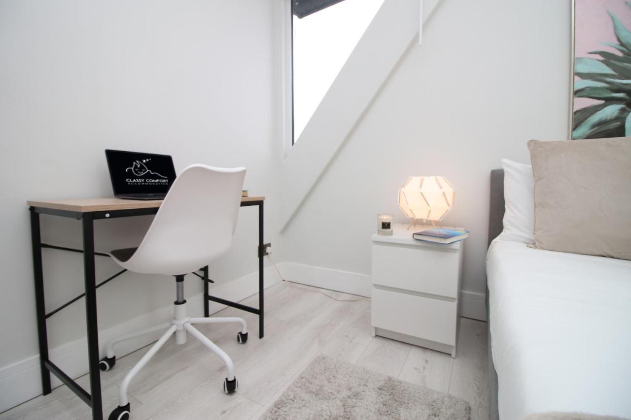 New 2 Bed Comfort - Functional - Secure - Private Cardiff Eksteriør bilde