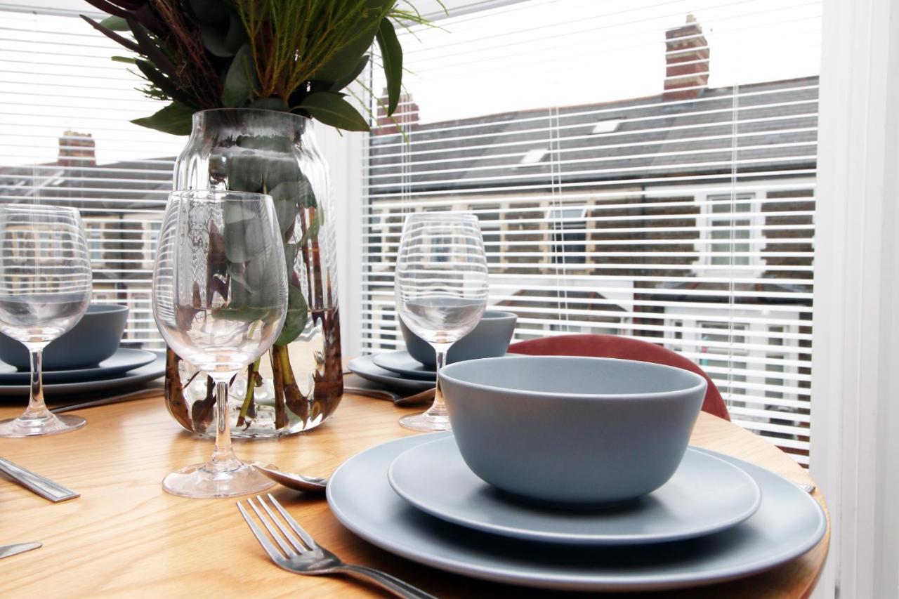 New 2 Bed Comfort - Functional - Secure - Private Cardiff Eksteriør bilde