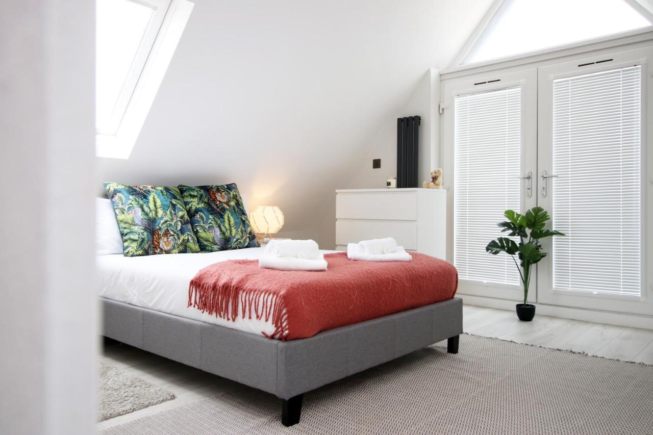 New 2 Bed Comfort - Functional - Secure - Private Cardiff Eksteriør bilde